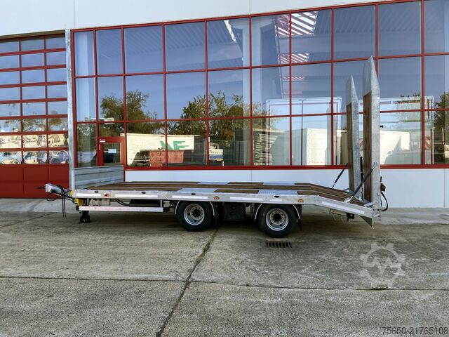 Low loader trailer Möslein TT21-7,2 Hydr  21 t Tandemtieflader, hydr. Rampen, NEU