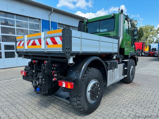 Kipper LKW UNIMOG U435 Kipper mit Reifendruckregelanlage