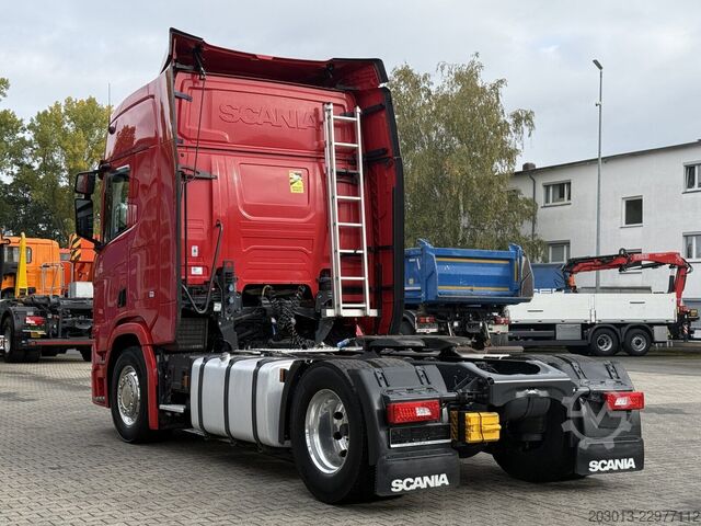 Standard tractor unit SCANIA R450 4x2 SZM mit ADR EXII - EXIII - FL- AT