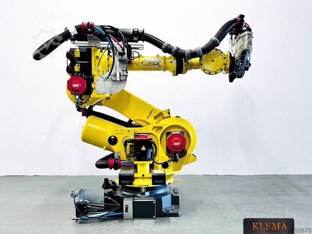 Industrial robot FANUC R-2000iB 250F mit R-30iB Steuerschrank