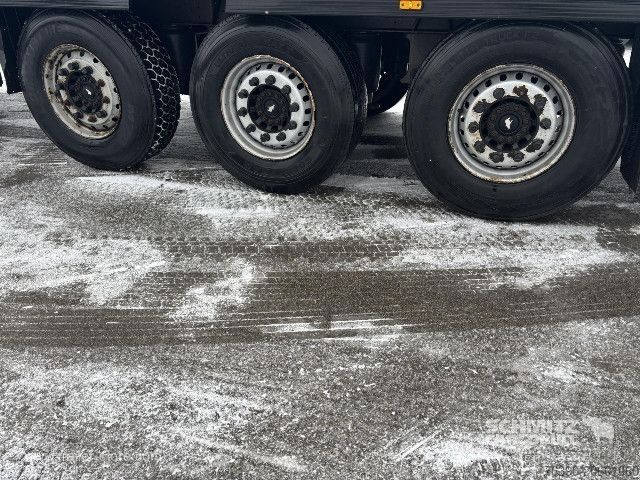 Reefer semitrailer Schmitz Cargobull Semitrailer Reefer Standard divu klāju