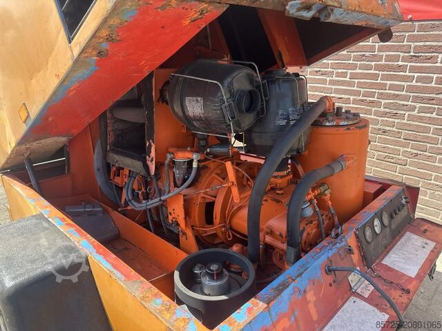 Compressor Lucht compressor Mannesmann Demag - Gebruikt