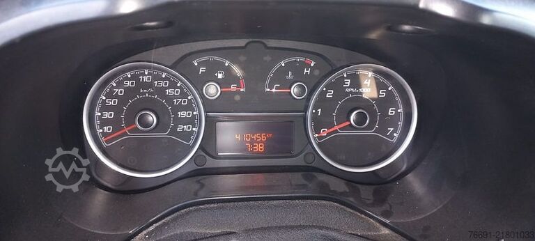 Compact van FIAT Doblo 5 posti -  CAMBIO GUASTO