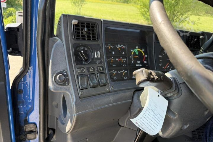 Truck mounted crane Scania R124 470PS 6x2*4 HIAB 220 C-4 / Swiss-Vehicle