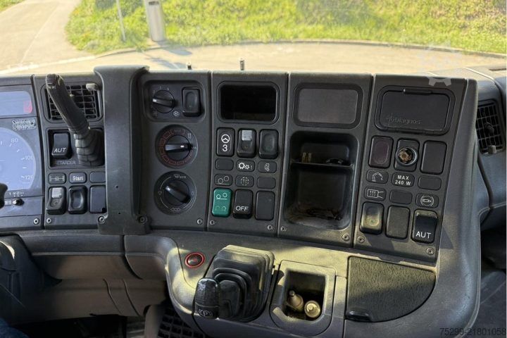 Truck mounted crane Scania R124 470PS 6x2*4 HIAB 220 C-4 / Swiss-Vehicle