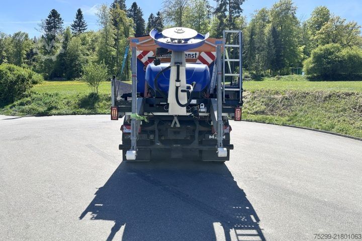Three-sided tipper truck MAN TGM 13.290 4x4 Kipper Kommunal / Swiss-Vehicle