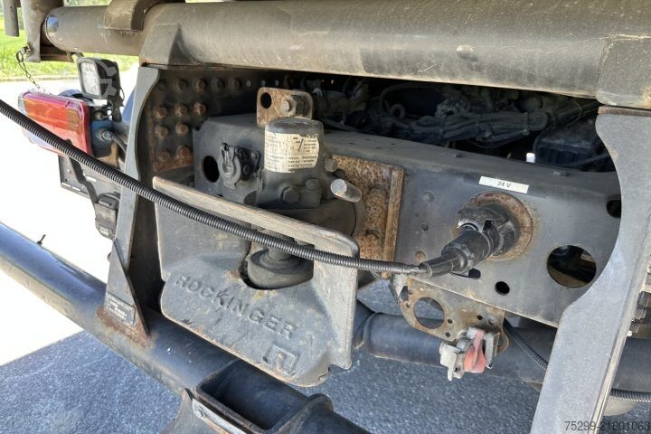 Three-sided tipper truck MAN TGM 13.290 4x4 Kipper Kommunal / Swiss-Vehicle