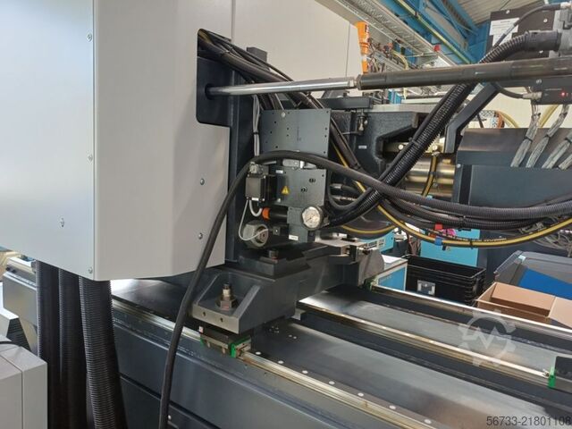 Injection molding machine Sumitomo DEMAG IntElect 2  350/830-2200 mit Roboter-Sys