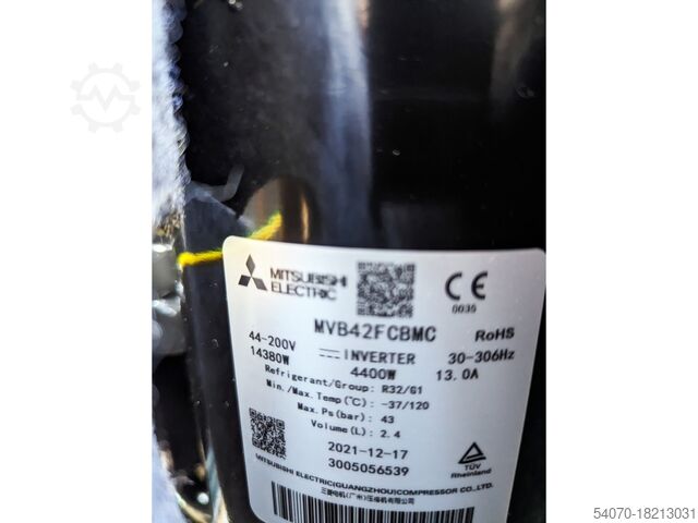 Kältemaschine/Wärmepumpe New Aircooled Chiller/Heat pump Clivet WSAN-YMi 81 13.8/16.2 kW 2022 yom