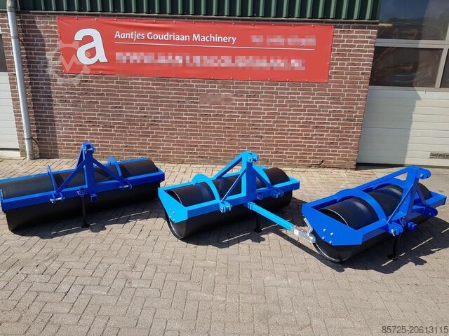 Smooth roller Landrol LR 160