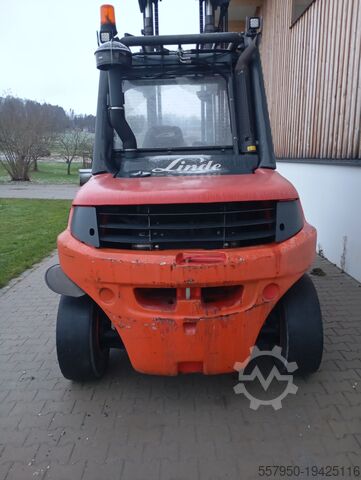 4-Rad-Gabelstapler Linde H 80 Diesel Zinkenverstellgerät