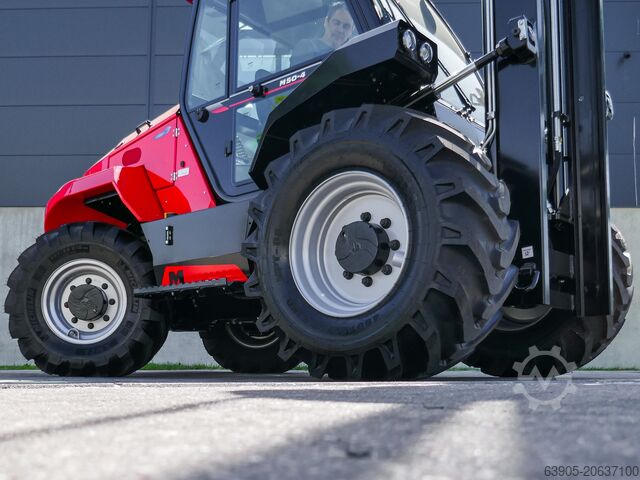 All-terrain forklift Manitou M 50-4