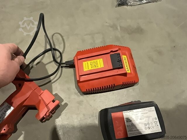 Small Equipment Hilti BX3-ME Nail gun for concrete 14-24 mm, battery