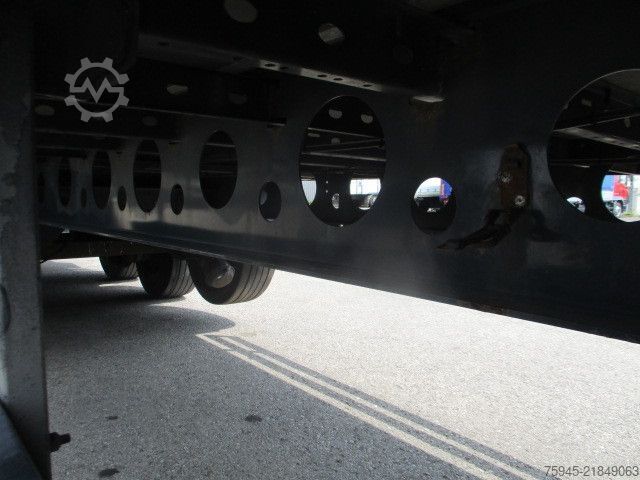 Beverage semitrailer SCHWARZMÜLLER J-Serie, Getränke, Alufelgen, Liftachse