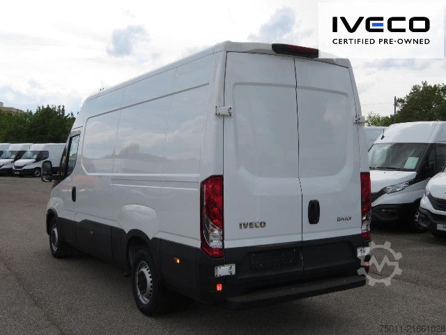 High top van IVECO Daily 35S16V Klima, PDC, Radstand 3520mm
