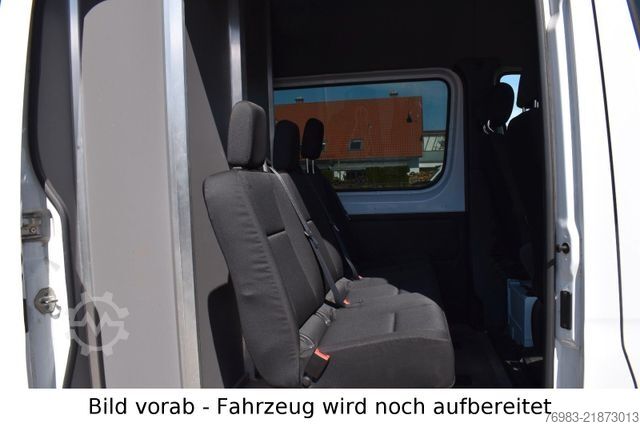 High top van MERCEDES-BENZ Sprinter 316 CDI 4x4 7 G-Tronic Mixto L2H2 Navi