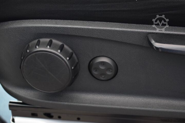 Panel van MERCEDES-BENZ Sprinter 316 CDI 4x4 7 G-Tronic Mixto L2H2 Navi