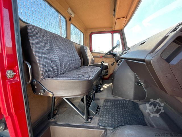 Pick-up van MERCEDES-BENZ 609D / zGG 3,5t/ AHK 2,4t/ Standhzg.