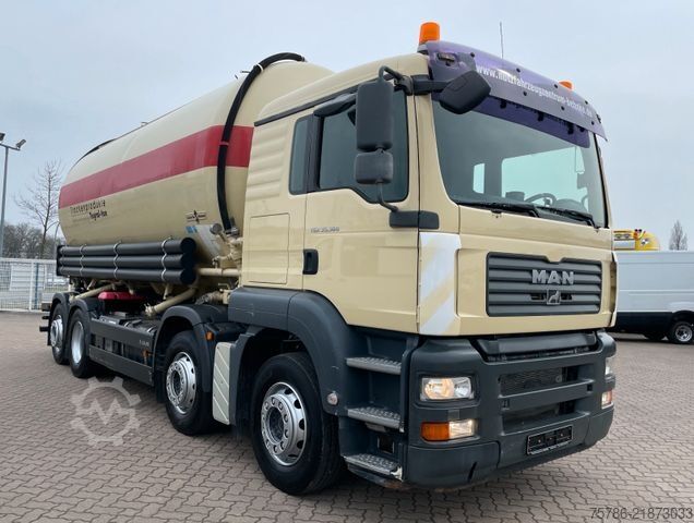 Tanker truck MAN TGA 35.360 BL 8x2-4/ Spitzer Silo/ 23000 l/ AC