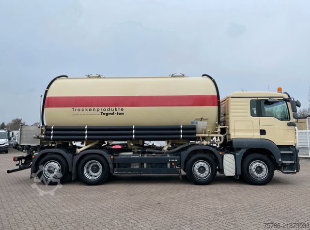 Tanker truck MAN TGA 35.360 BL 8x2-4/ Spitzer Silo/ 23000 l/ AC