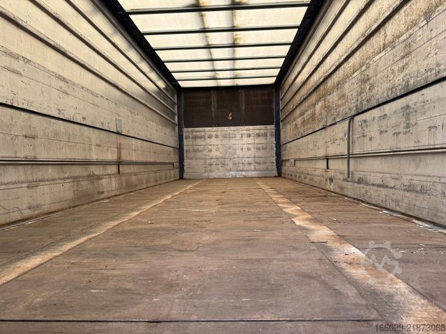 Truck chassis MAN TGA  Schwenkwand-Getränkeaufbau incl. Anhänger
