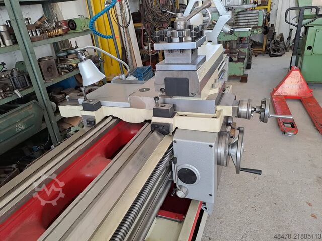Center lathe SZIM Hungary EEN800 x 3000