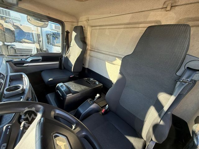 Transporter mit Koffer MAN TGL 8.190 Koffer 6,50 m LBW 1,5 T*Diff-Sperre HA