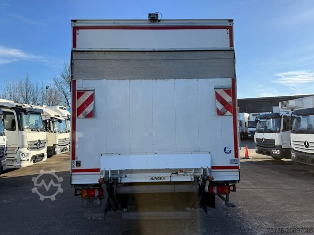 Transporter mit Koffer MAN TGL 8.190 Koffer 6,50 m LBW 1,5 T*Diff-Sperre HA