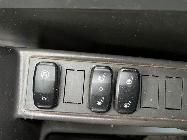 Mobile excavator CATERPILLAR MH3024 / MH 3024 / Greifer / 2018 / 10.735h