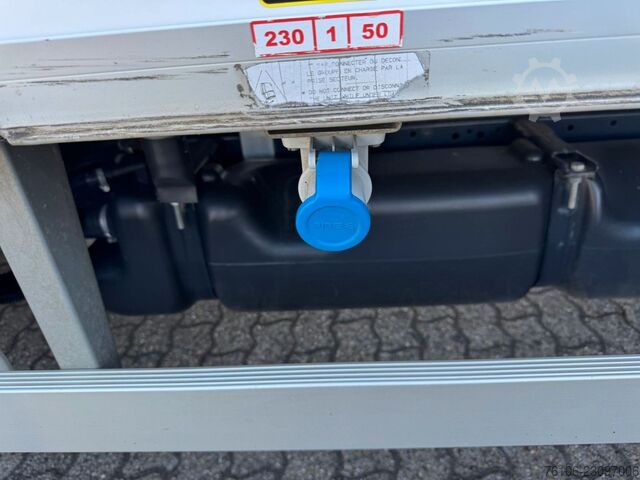 Kühltransporter IVECO Daily 35S16 Tiefkühlkoffer mit Ladebordwand