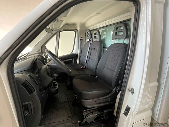 Box van PEUGEOT Boxer Koffer mit grosse Türen *Klima*Navi*