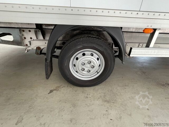 Box van PEUGEOT Boxer Koffer mit grosse Türen *Klima*Navi*