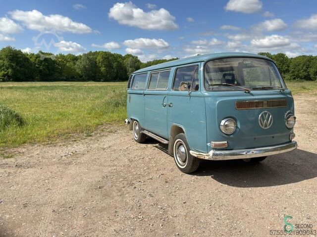 Passenger van Volkswagen T2