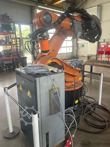 Industrial robot KUKA KR 500-2 MT