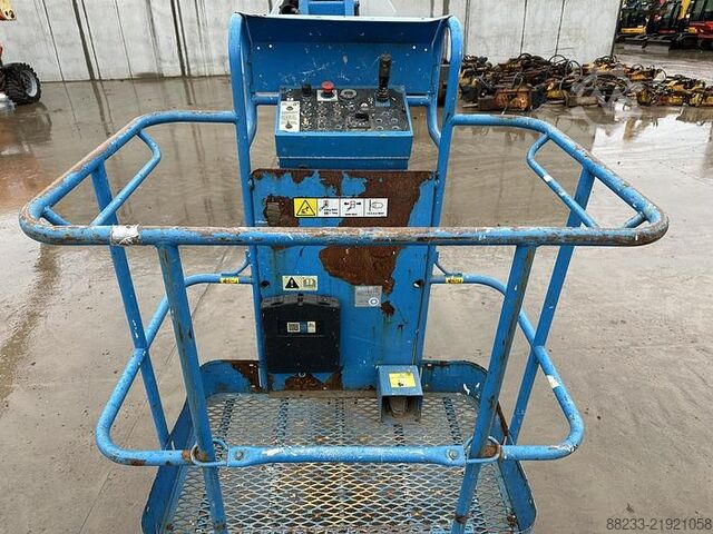 Telescopic boom lift Genie Z30/20N
