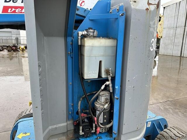 Telescopic boom lift Genie Z30/20N