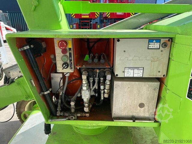 Articulated boom lift Niftylift HR12NE