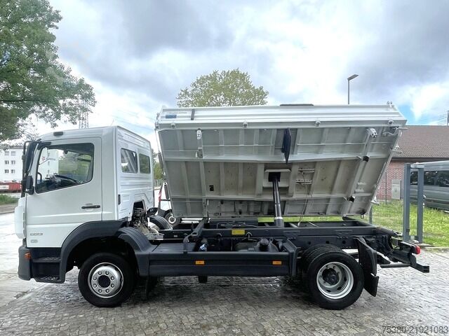 Tipper truck mercedes-benz Atego 1223 Dreiseitenkipper *Klima*