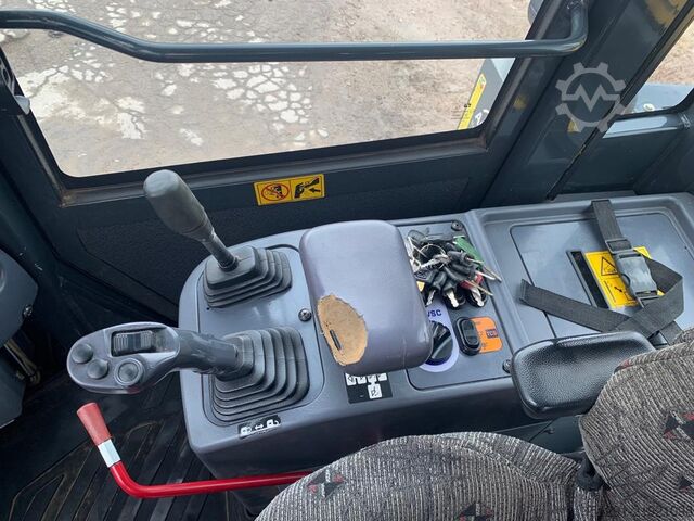 WHEEL LOADER Komatsu WA250PZ-6