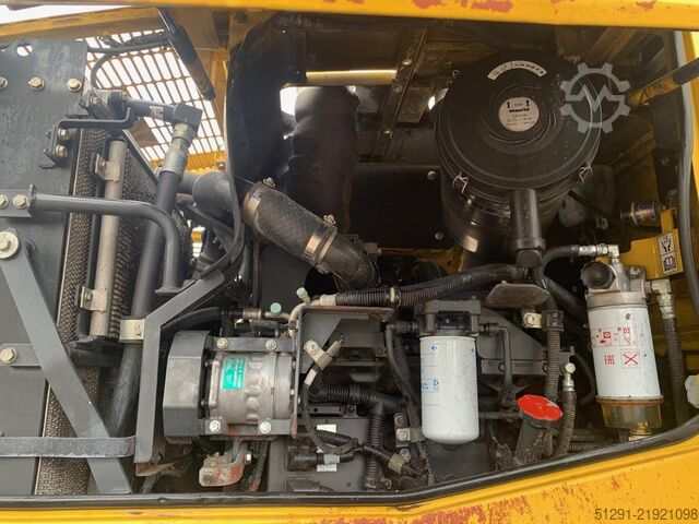 WHEEL LOADER Komatsu WA250PZ-6