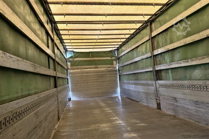 Open trailer with tarp  A 100H Plane/HB