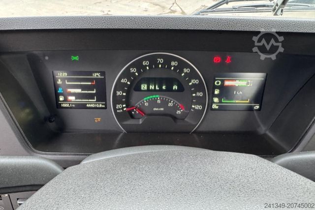 Roll-off tipper truck VOLVO FMX-500 8x4 Tridem Hiab 26T