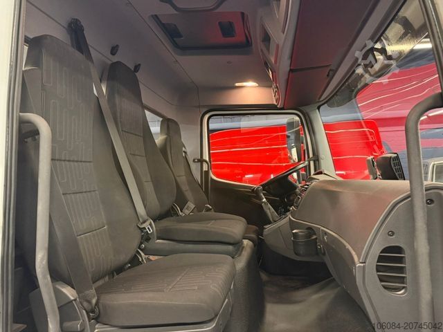 Tipper van MERCEDES-BENZ Atego 818 Meiller 3 Seiten Kipper 2xAHK Kipphydr