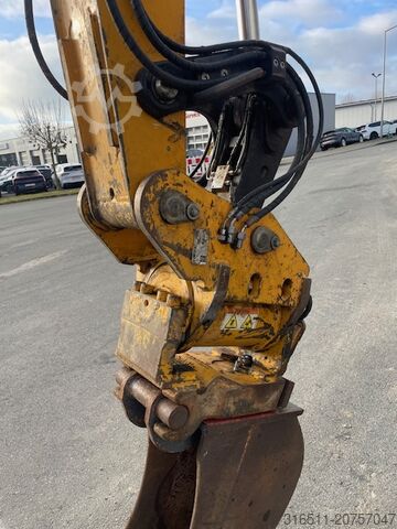 Mobilbagger Schaeff TW110 inkl.Powertilt & Greifer