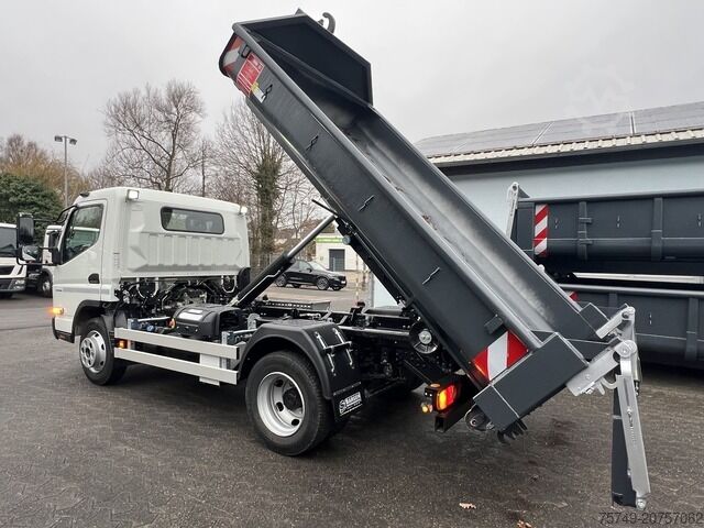 Abrollkipper Transporter Fuso Fuso Canter 7C18 City Abrollkipper AHK Hooklift