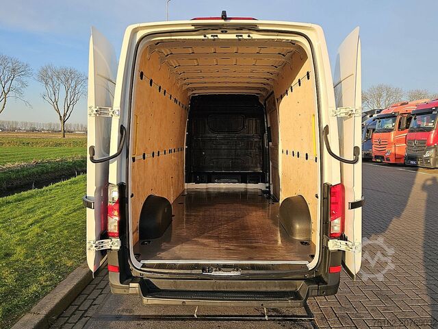 High-roof van M.A.N. TGE 3.140 ac EURO6