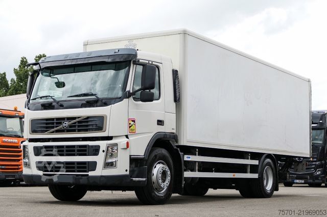 Flatbed truck with tarp VOLVO FM9-260 Koffer Blatt/Luft alte Tacho LBW