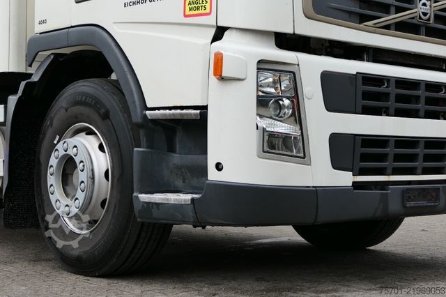 Flatbed truck with tarp VOLVO FM9-260 Koffer Blatt/Luft alte Tacho LBW