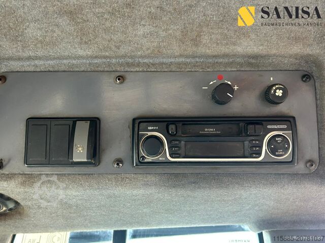 Laderaupe Liebherr LR 634/Laderaupe/Heckaufreißer