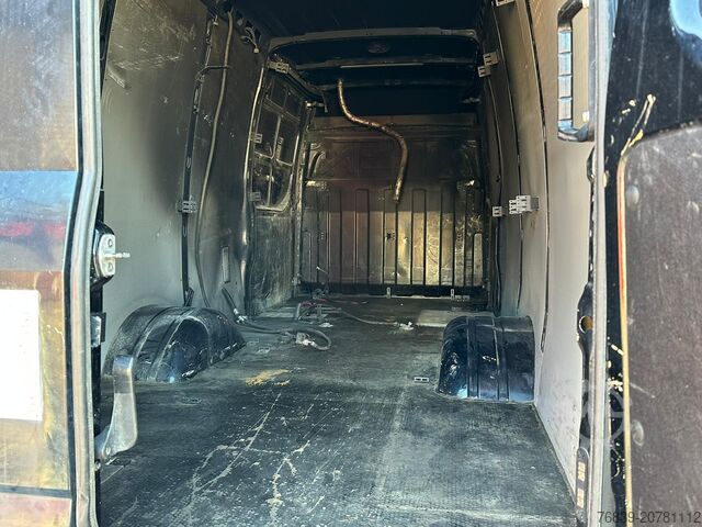 Panel van Iveco 50C18